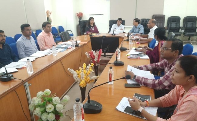 रोल प्रेक्षक श्री शौभित जैन ने मतदाता सूची पुनरीक्षण कार्य की समीक्षा की मतदाता सूची पुनरीक्षण के तहत प्राप्‍त फार्मो की रोल प्रेक्षक ने की जॉच